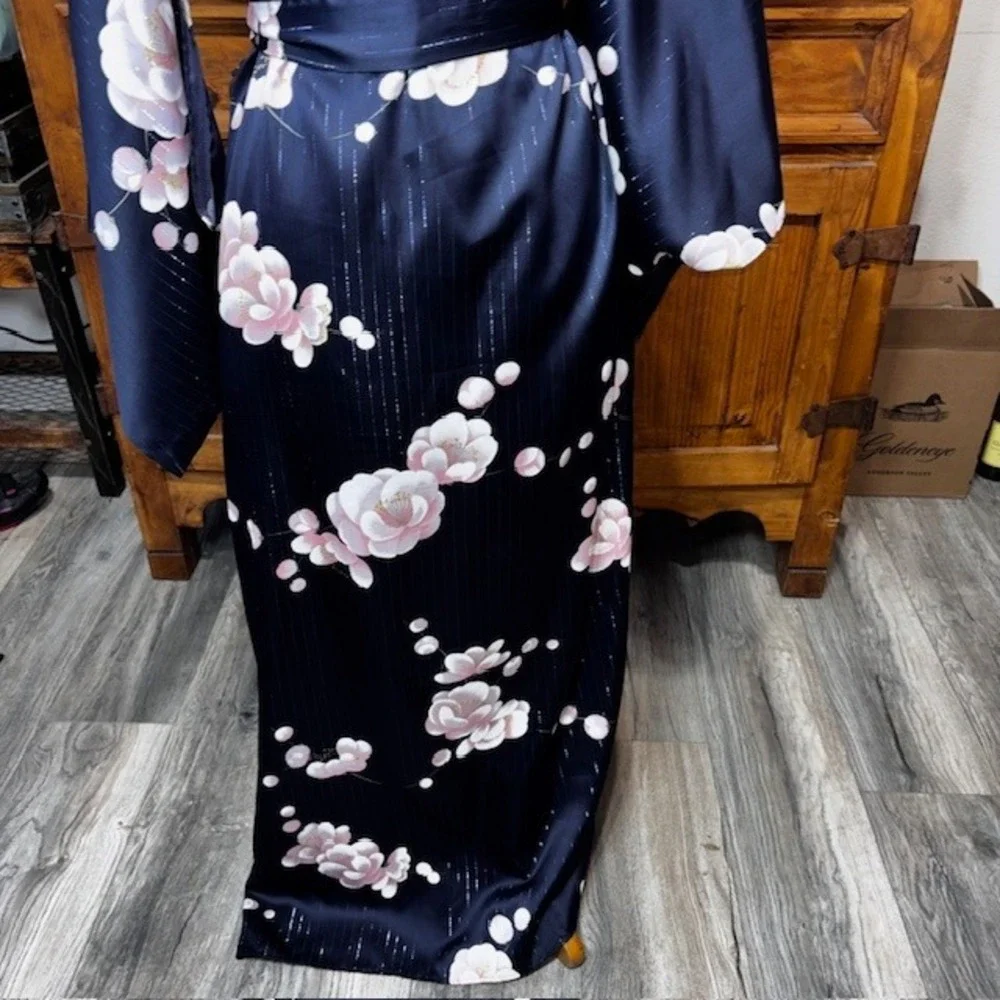 Ichiban Japanese Kimono Robe Navy Blue Pink Floral Cherry Blossom Metallic Japan